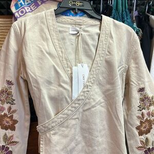 Driftwood embroidered jacket size medium